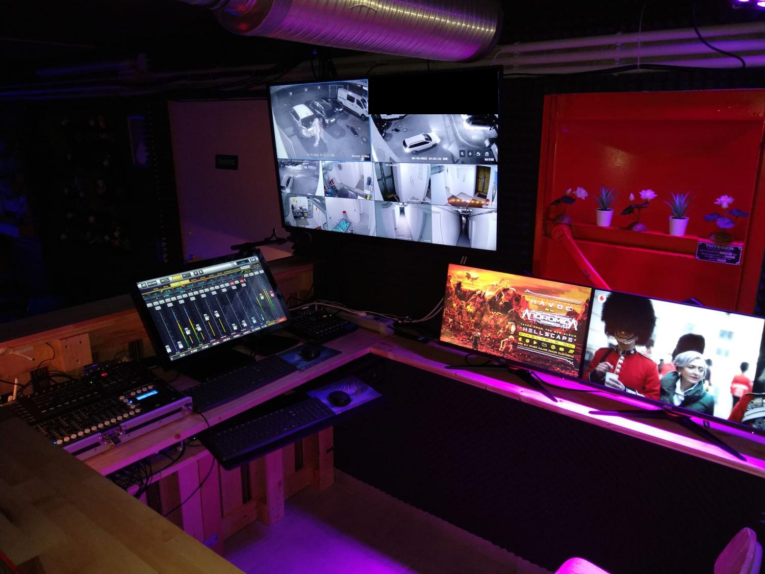 Digitale Regie der Bühne XXL für Recording und Streaming